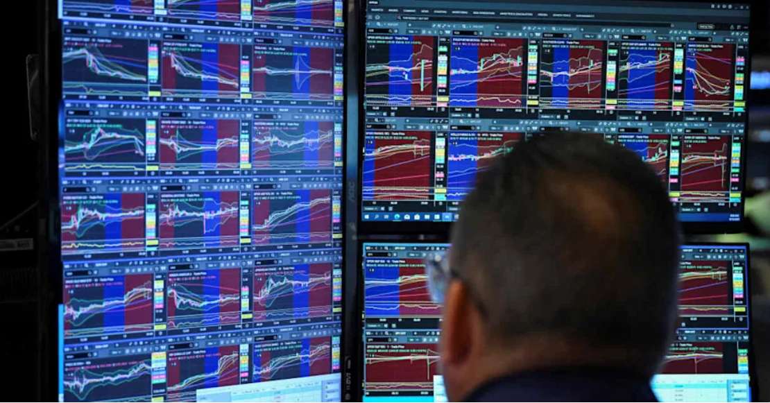 Brace Yourself for a Selloff: Tech Stocks and Market Strategies for September 2025